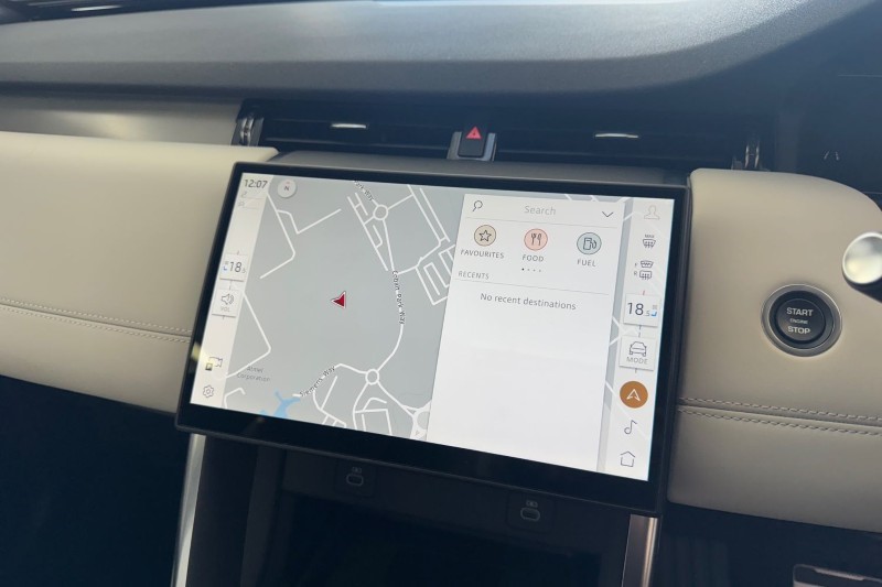 Used Land Rover Discovery Sport 2025 for sale - 76984329: Photo 11