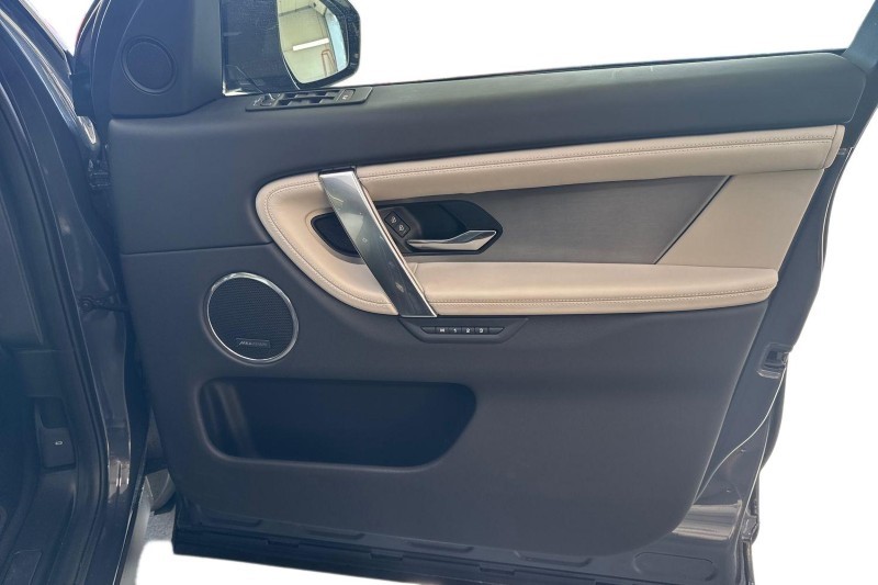Used Land Rover Discovery Sport 2025 for sale - 76984329: Photo 22