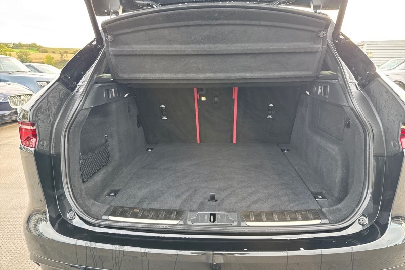 Used Jaguar F-Pace 2023 for sale - 76984301: Photo 10