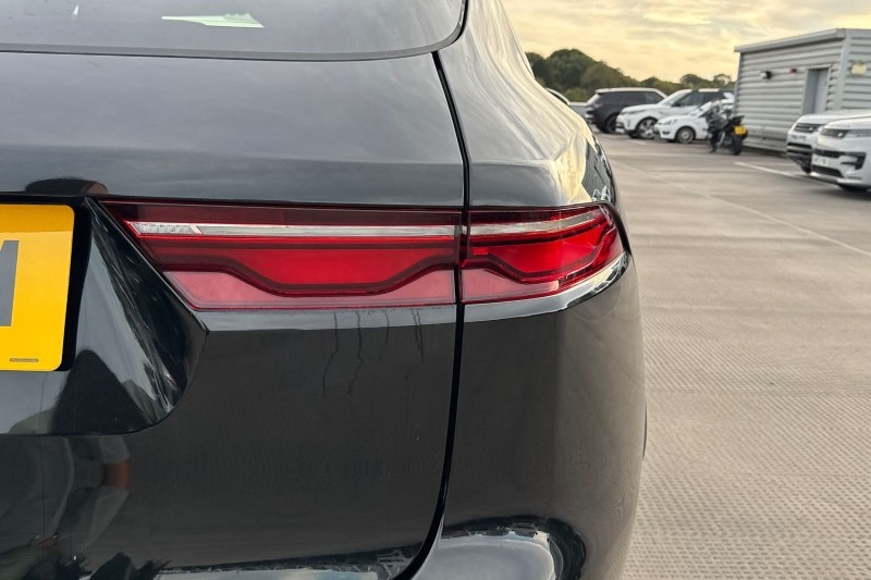 Used Jaguar F-Pace 2023 for sale - 76984301: Photo 46