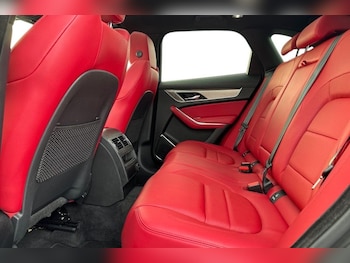 Used Jaguar F-Pace 2023 for sale - 76984301: Photo