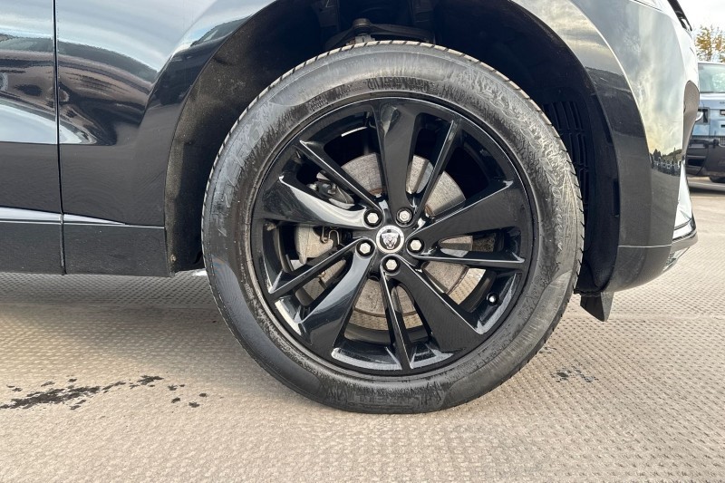 Used Jaguar F-Pace 2023 for sale - 76984301: Photo 8