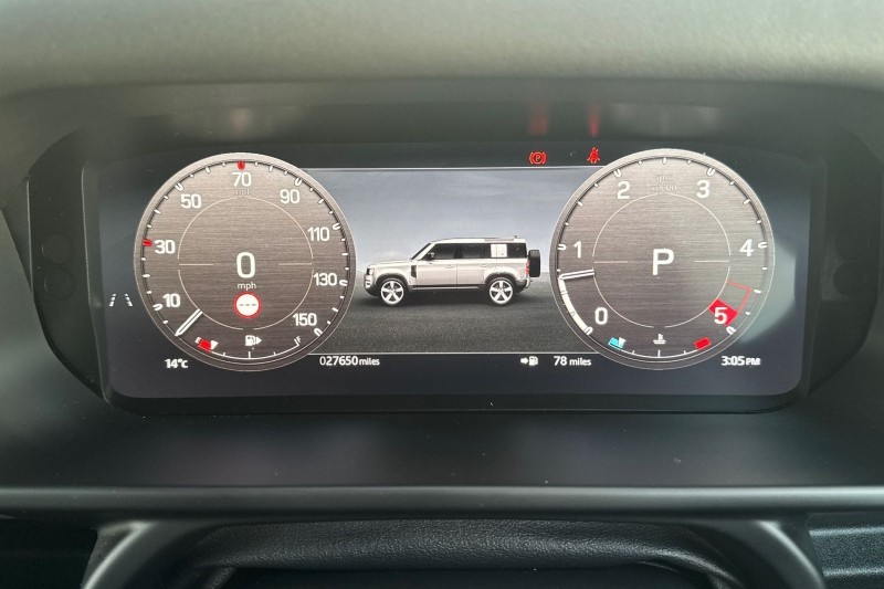 Used Land Rover Defender 2024 for sale - 76984299: Photo 16