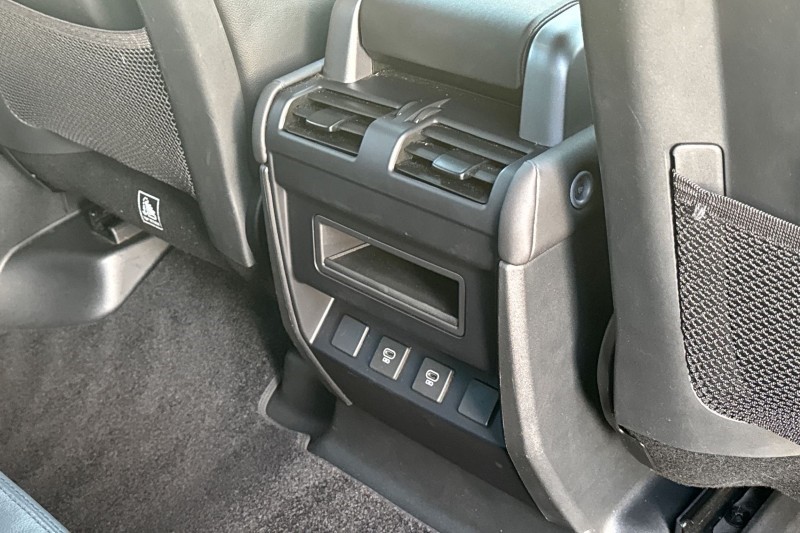 Used Land Rover Defender 2024 for sale - 76984299: Photo 18