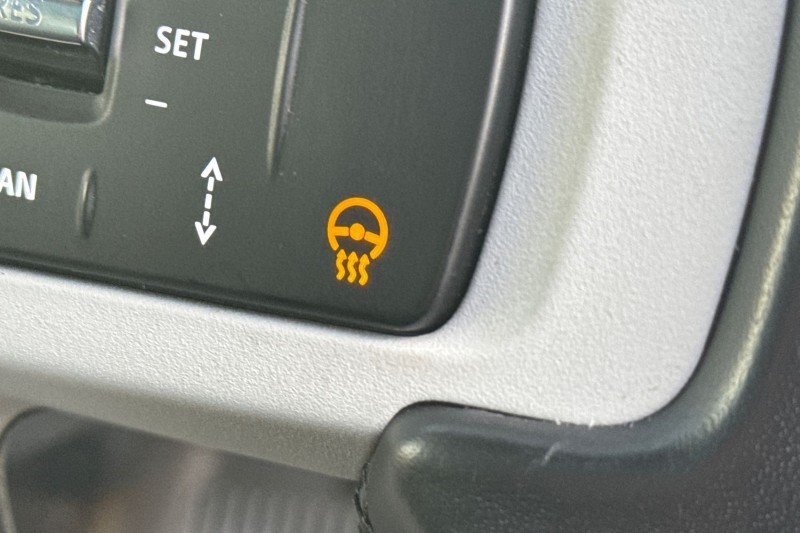 Used Land Rover Defender 2024 for sale - 76984299: Photo 27