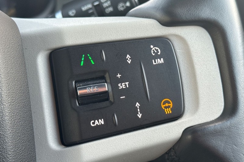 Used Land Rover Defender 2024 for sale - 76984299: Photo 29