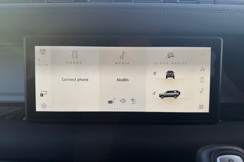 Used Land Rover Defender 2024 for sale - 76984299: Photo 30