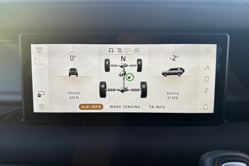 Used Land Rover Defender 2024 for sale - 76984299: Photo 38