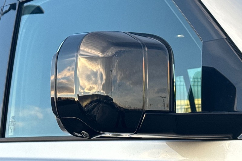 Used Land Rover Defender 2024 for sale - 76984299: Photo 51