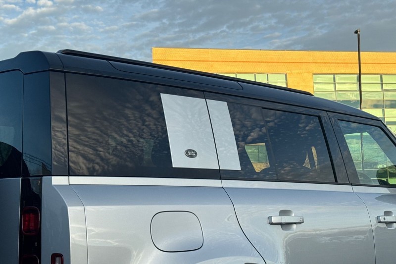 Used Land Rover Defender 2024 for sale - 76984299: Photo 52