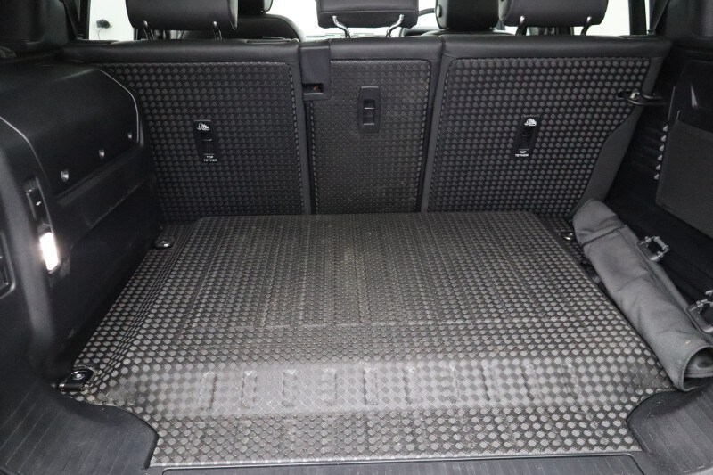 Used Land Rover Defender 2024 for sale - 77758736: Photo 10