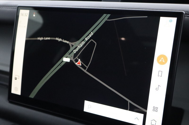 Used Land Rover Defender 2024 for sale - 77758736: Photo 11