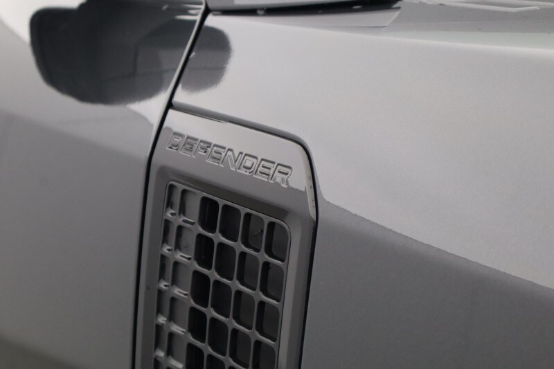Used Land Rover Defender 2024 for sale - 77758736: Photo 20