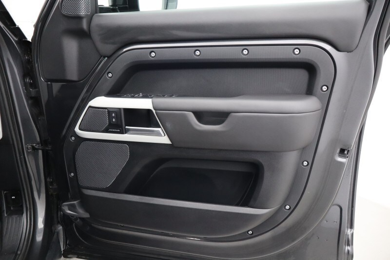 Used Land Rover Defender 2024 for sale - 77758736: Photo 23