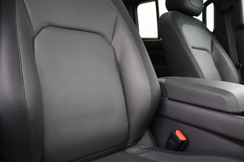 Used Land Rover Defender 2024 for sale - 77758736: Photo 27