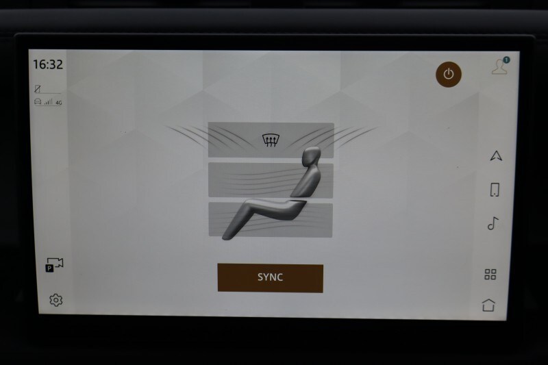 Used Land Rover Defender 2024 for sale - 77758736: Photo 31