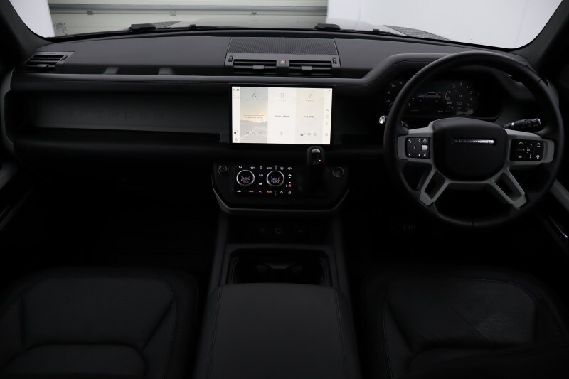 Used Land Rover Defender 2024 for sale - 77758736: Photo 9