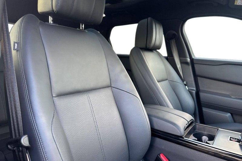 Used Land Rover Range Rover Velar 2024 for sale - 76984341: Photo 26