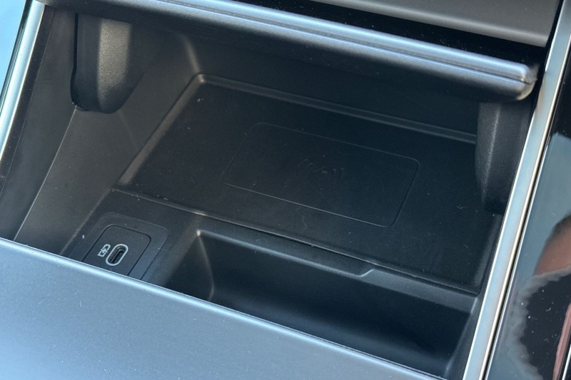 Used Land Rover Range Rover Velar 2024 for sale - 76984341: Photo 38