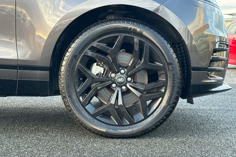 Used Land Rover Range Rover Velar 2024 for sale - 76984341: Photo 8