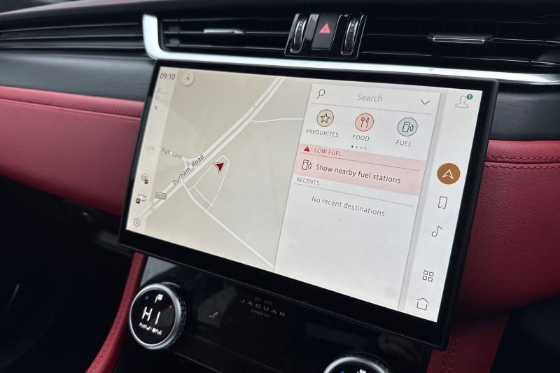 Used Jaguar F-Pace 2024 for sale - 76984334: Photo 11