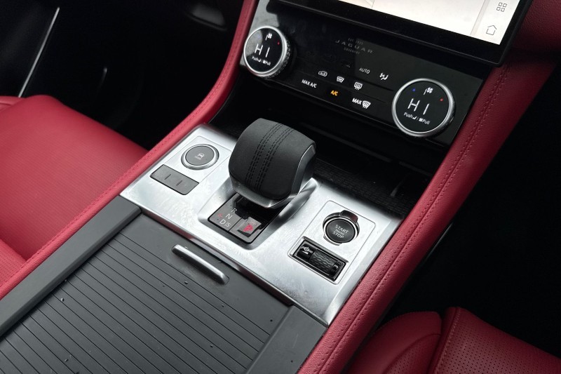 Used Jaguar F-Pace 2024 for sale - 76984334: Photo 13