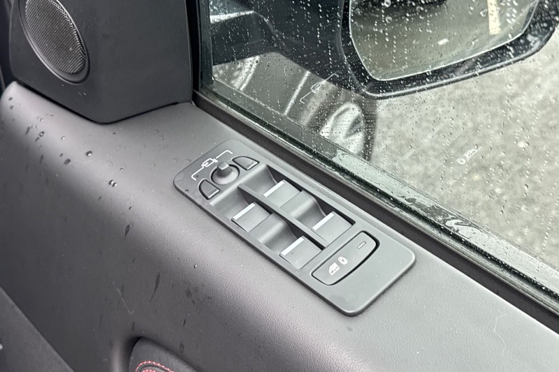 Used Land Rover Discovery Sport 2023 for sale - 76984358: Photo 23