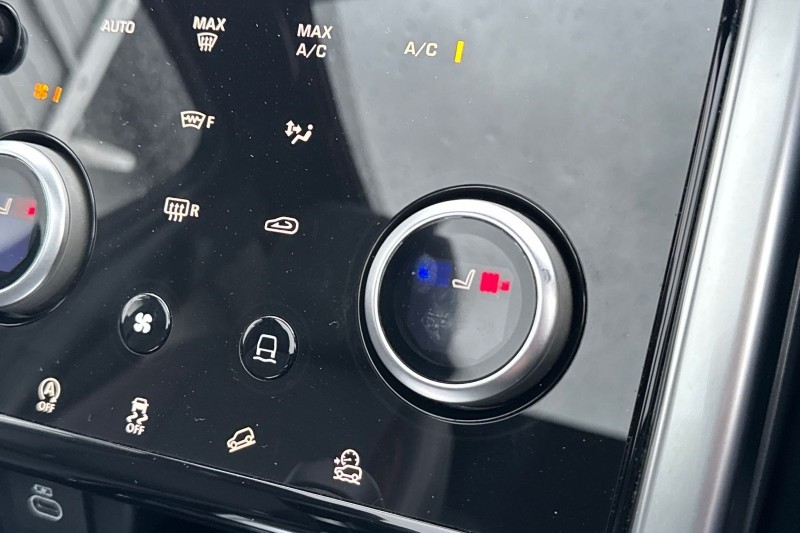 Used Land Rover Discovery Sport 2023 for sale - 76984358: Photo 31