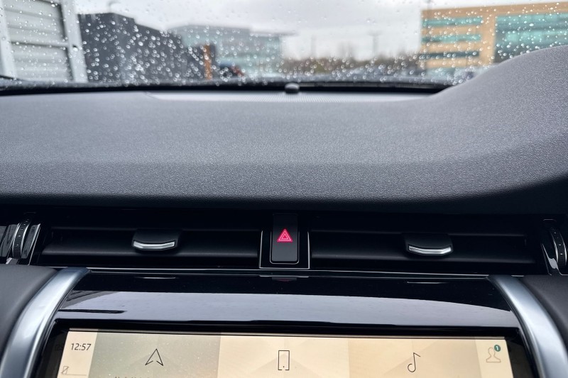 Used Land Rover Discovery Sport 2023 for sale - 76984358: Photo 32