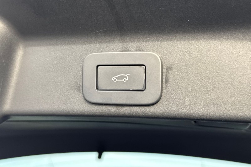 Used Jaguar F-Pace 2024 for sale - 77137797: Photo 37