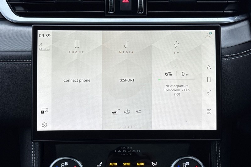 Used Jaguar F-Pace 2023 for sale - 77461941: Photo 29