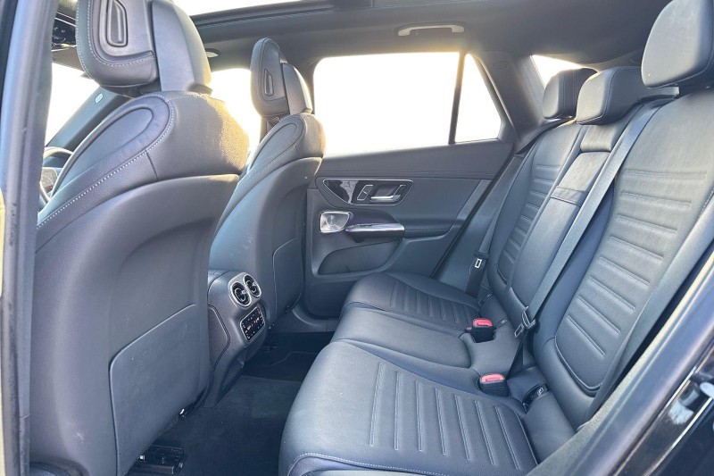 Used Mercedes-Benz GLC 2024 for sale - 77148046: Photo 4