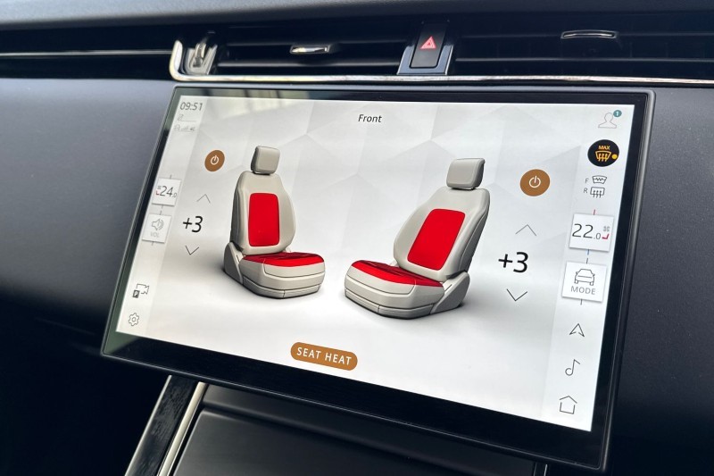 Used Land Rover Range Rover Evoque 2025 for sale - 77261769: Photo 31