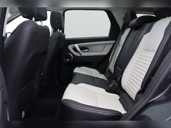 Used Land Rover Discovery Sport 2023 for sale - 77778648: Photo