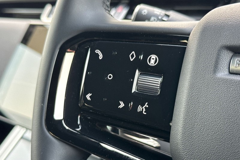 Used Land Rover Range Rover Evoque 2025 for sale - 77353907: Photo 27