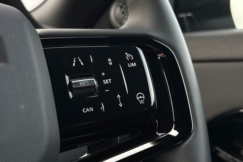 Used Land Rover Range Rover Evoque 2025 for sale - 77353907: Photo 28