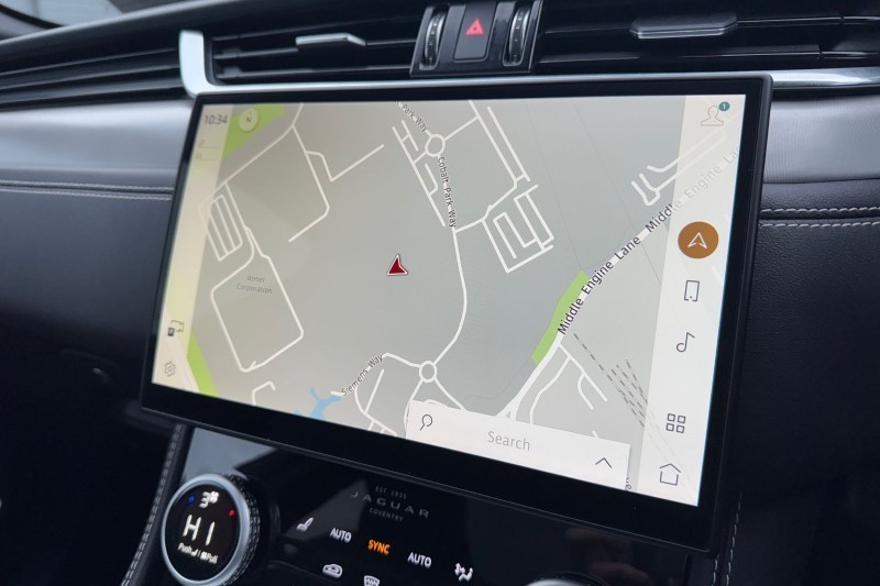 Used Jaguar F-Pace 2024 for sale - 76984336: Photo 11