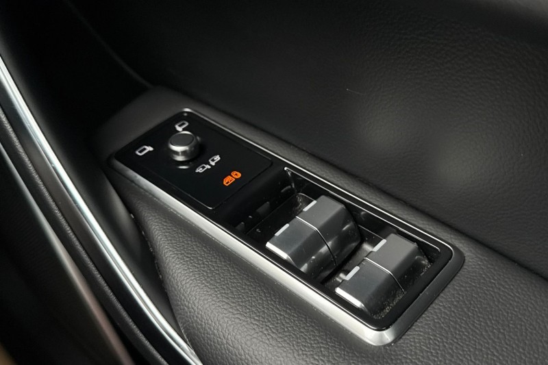 Used Jaguar F-Pace 2024 for sale - 76984336: Photo 23