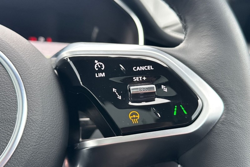 Used Jaguar F-Pace 2024 for sale - 76984336: Photo 28