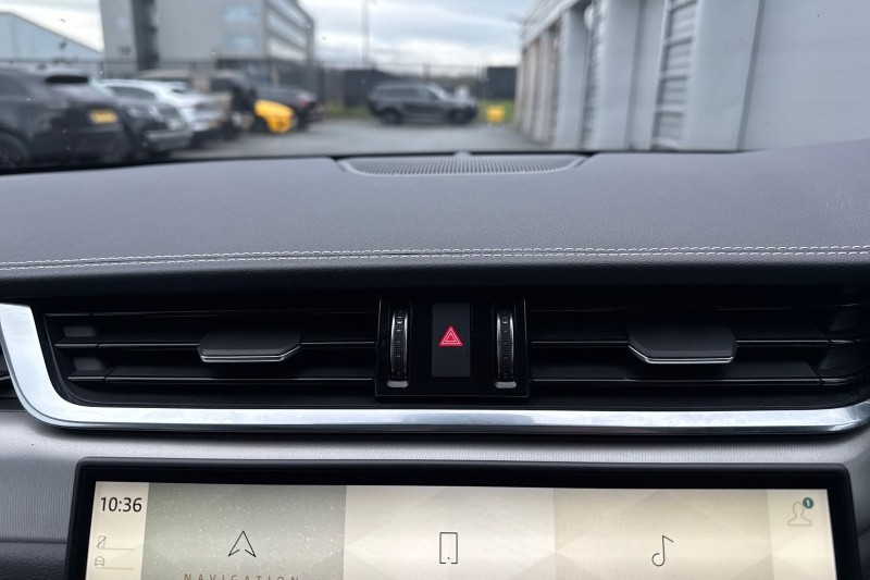 Used Jaguar F-Pace 2024 for sale - 76984336: Photo 32