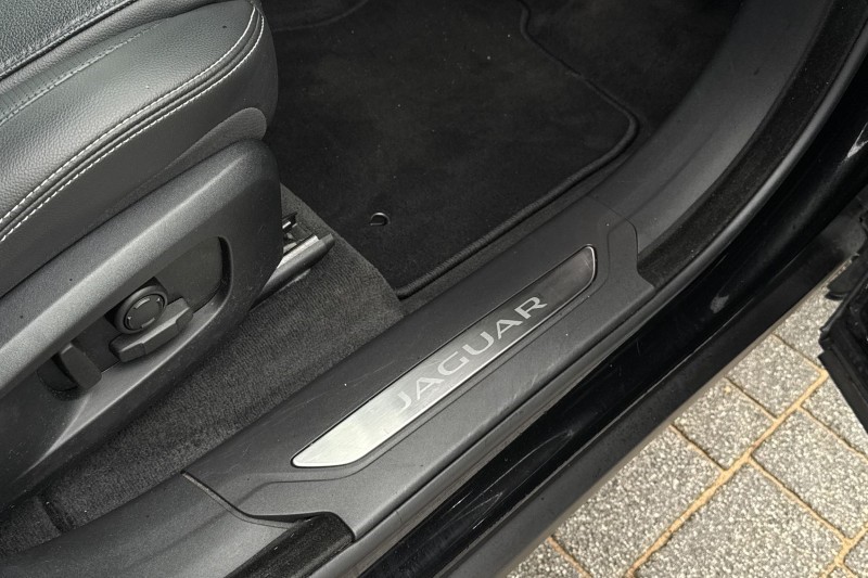 Used Jaguar F-Pace 2024 for sale - 76984336: Photo 35