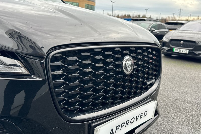 Used Jaguar F-Pace 2024 for sale - 76984336: Photo 39