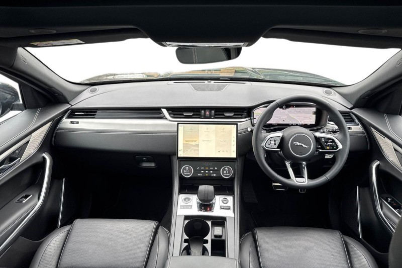 Used Jaguar F-Pace 2024 for sale - 76984336: Photo 9