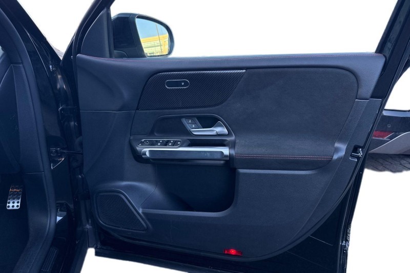 Used Mercedes-Benz GLB 2022 for sale - 77930964: Photo 21