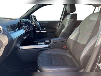 Used Mercedes-Benz GLB 2022 for sale - 77930964: Photo