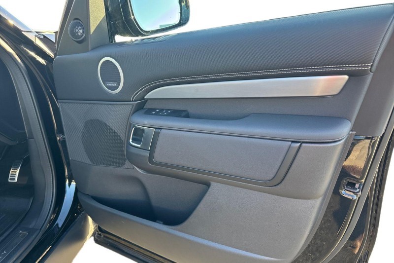 Used Land Rover Discovery 2025 for sale - 77848247: Photo 22