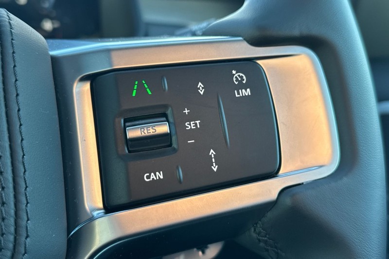 Used Land Rover Discovery 2025 for sale - 77848247: Photo 28