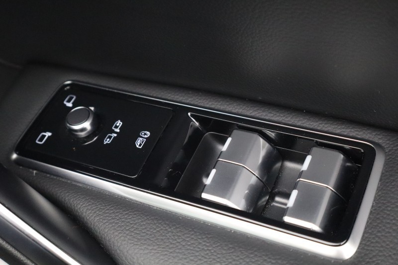 Used Jaguar F-Pace 2024 for sale - 77950827: Photo 23