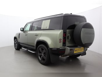 Used Land Rover Defender 2023 for sale - 78656757: Photo