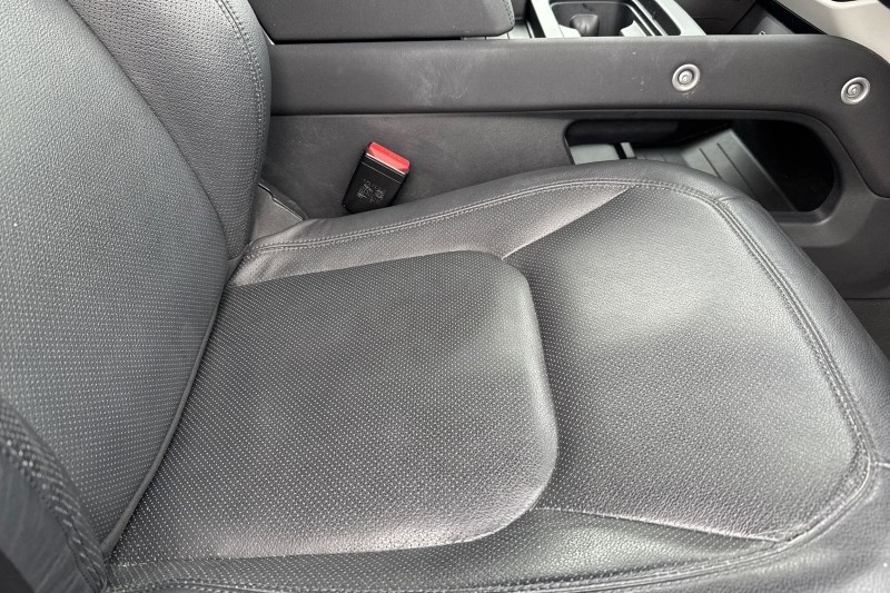 Used Land Rover Defender 2022 for sale - 76984317: Photo 25